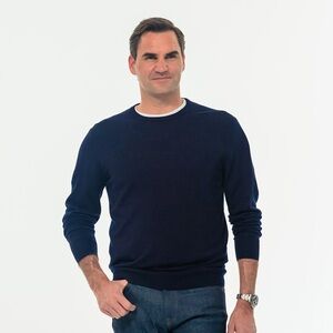 Uniqlo Men’s Merino Wool Navy Blue Crew Neck Sweater